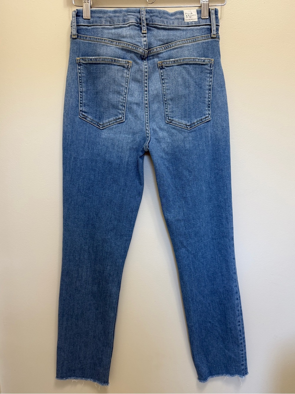 Frank & Eileen Derry Signature Jean Straight Frayed Hem Denim Jean Size 25 - Picture 7 of 13